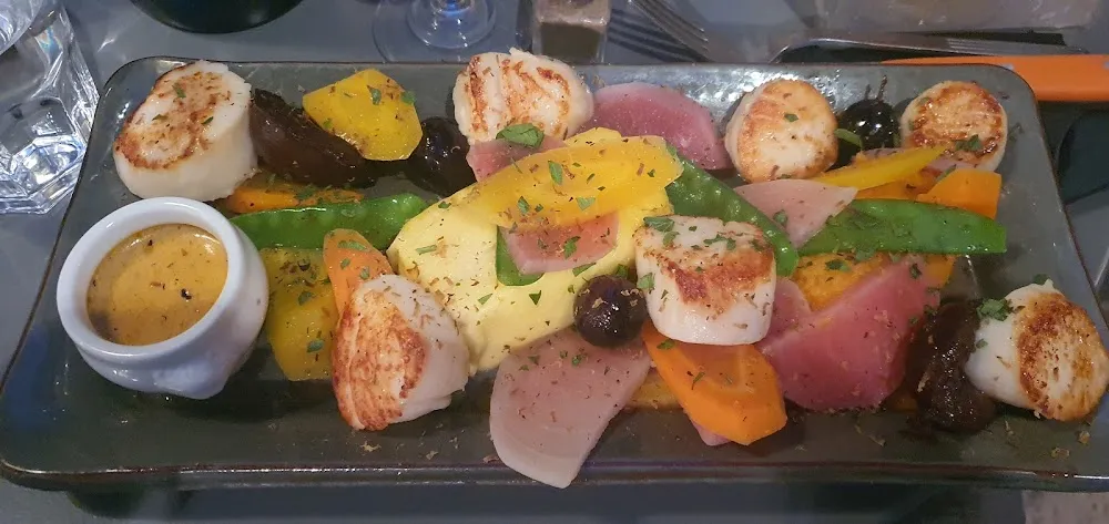 Scallops with Mixed Vegetables